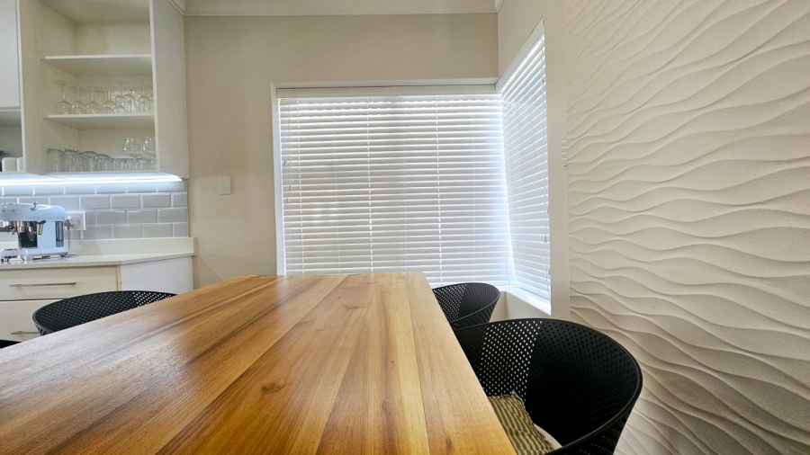 To Let 3 Bedroom Property for Rent in Hartenbos Central Western Cape